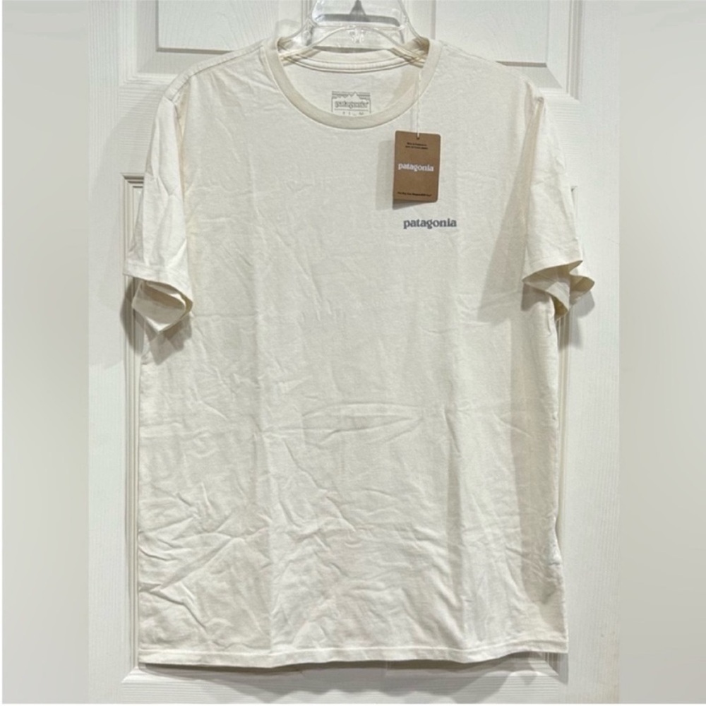 Patagonia Women's Medium Fitz Roy Icon Responsibili-Tee T-Shirt Birch White NWT